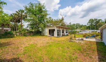 55119 5TH St, Astor, FL 32102
