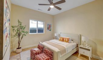 135 Redwood, Carlsbad, CA 92008