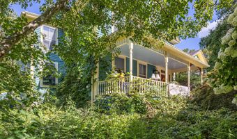 60 Chaplin St, Chaplin, CT 06235