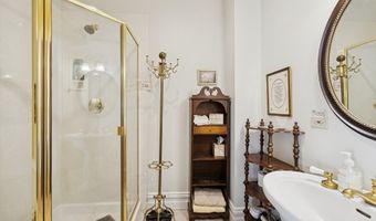 314 Washington St, Algonquin, IL 60102