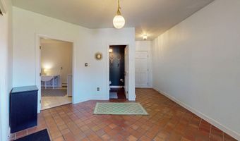 42 Wedgewood Dr, Danbury, CT 06811