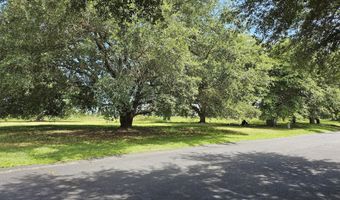 7919 Pelican Bay Dr, Awendaw, SC 29429