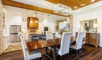 173 Circlestone Dr, Adel, GA 31620