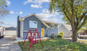 107 10th Ave SW, Altoona, IA 50009