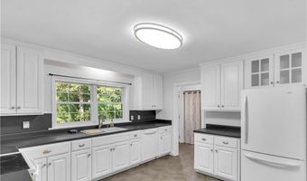 627 Oakmont Dr, Asheboro, NC 27205