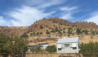 59 Wagon Rd, Alpine, TX 79830