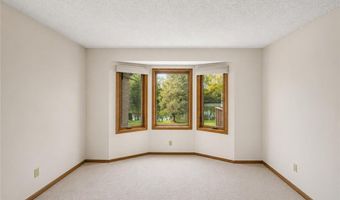 14381 Glenda Dr, Apple Valley, MN 55124