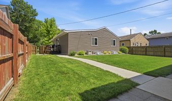 1211 N State St, Aberdeen, SD 57401