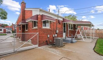 15610 Hanfor, Allen Park, MI 48101