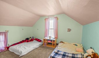 714 2nd Ave, Ackley, IA 50601