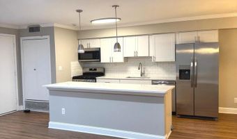 7553 SPRING LAKE Dr #D, Bethesda, MD 20817
