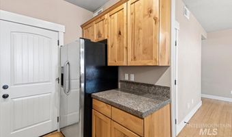 5273 W Morris Hill Rd, Boise, ID 83706