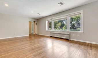 2705 W Gordon St, Allentown, PA 18104