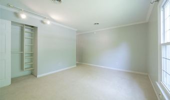 427 Brass Lamp Dr, Ballwin, MO 63011