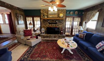 942 N Dade 131, Arcola, MO 65603