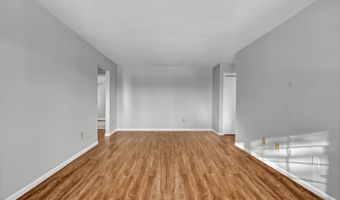 26 Essex Ct 26, Brookfield, CT 06804