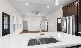 793 Hwy 310, Deaver, WY 82421