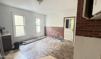 62 Glen Ave, Amsterdam, NY 12010