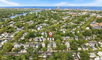 826 Dunlewy St, Asbury Park, NJ 07712