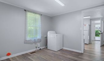 367 E Monroe Ave, Ashburn, GA 31714