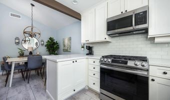 11060 Plum Tree Ln, Spring Valley, CA 91977