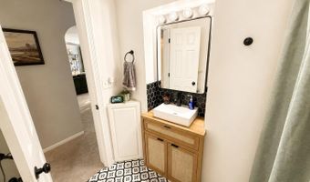 203 N Cross St, Angola, IN 46703