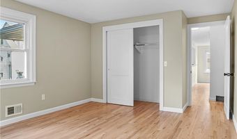 149 Yeoman Ave, Cranston, RI 02920