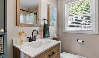 49 Elm Dr, Cranston, RI 02920