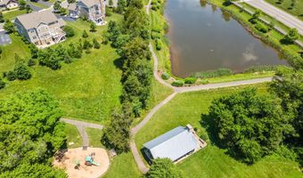 40777 FOXTAIL FIELDS Dr, Aldie, VA 20105