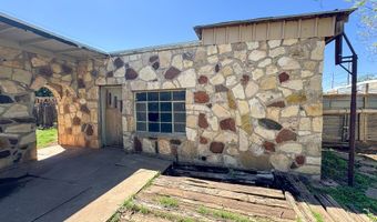 605 N 3rd St, Alpine, TX 79830
