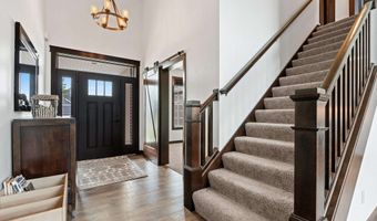 1013 HARVEST Trl, Appleton, WI 54913