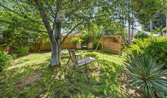 610 Creekside Ave, Oceanside, CA 92057