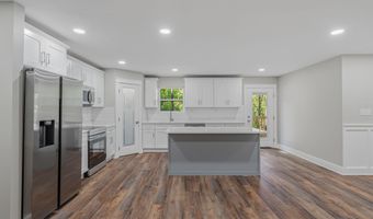 1512 Brentwood Dr, Athens, TN 37303