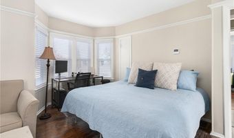 845 Main St 1, East Greenwich, RI 02818