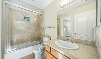 1107 Las Flores Dr, Carlsbad, CA 92008