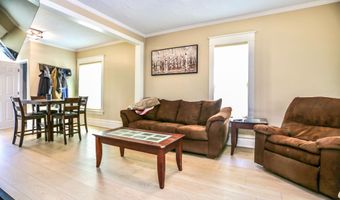501 S DAKOTA St, Aberdeen, SD 57401