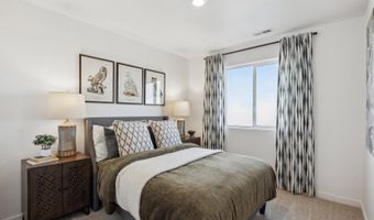 906 Logan Peak Way, Berthoud, CO 80513