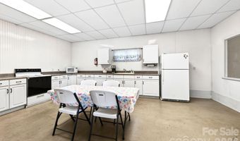 475 Deaverview Rd, Asheville, NC 28806