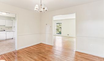 6812 ALGONQUIN Ave, Bethesda, MD 20817