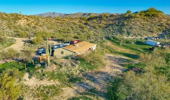 33235 S COLDWATER Rd, Black Canyon City, AZ 85324