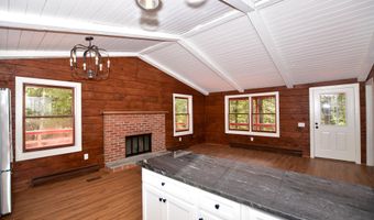 859 Moberg Rd, Becket, MA 01223