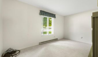 1210 Mcintyre Dr, Auburn, IN 46706