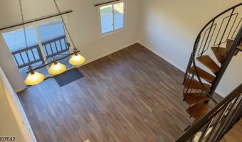 1 Snowbird Ct, Alloway, NJ 07462