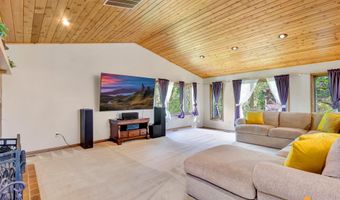 14231 Hancock Dr, Anchorage, AK 99515