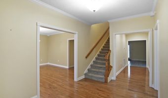 93 North Dr, Almo, KY 42020