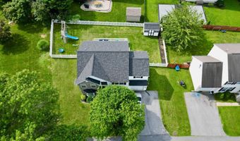 4195 FALLOW Dr, Hampstead, MD 21074