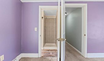 130 W Broadway, Bangor, ME 04401