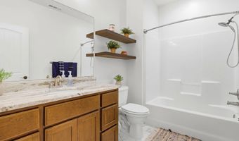 38205 N 114 Pr NW, Benton City, WA 99320