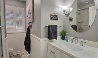 565 Lake Dr W, Annandale, MN 55302