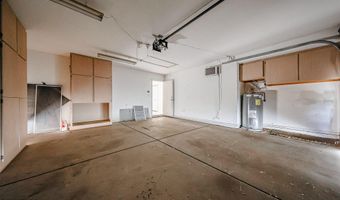 2364 W COMSTOCK Dr, Chandler, AZ 85224